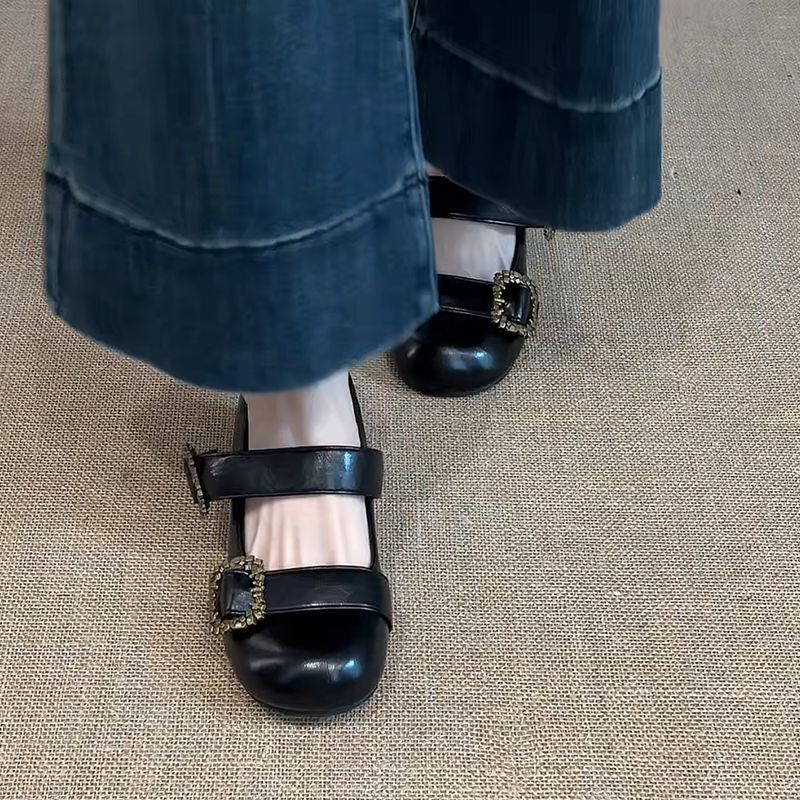 Lolita Style Buckle Leather Shoes, Trendy Court-Style Rhinestone Shallow Mary Jane Shoes for Women, New Spring 2026 Model
