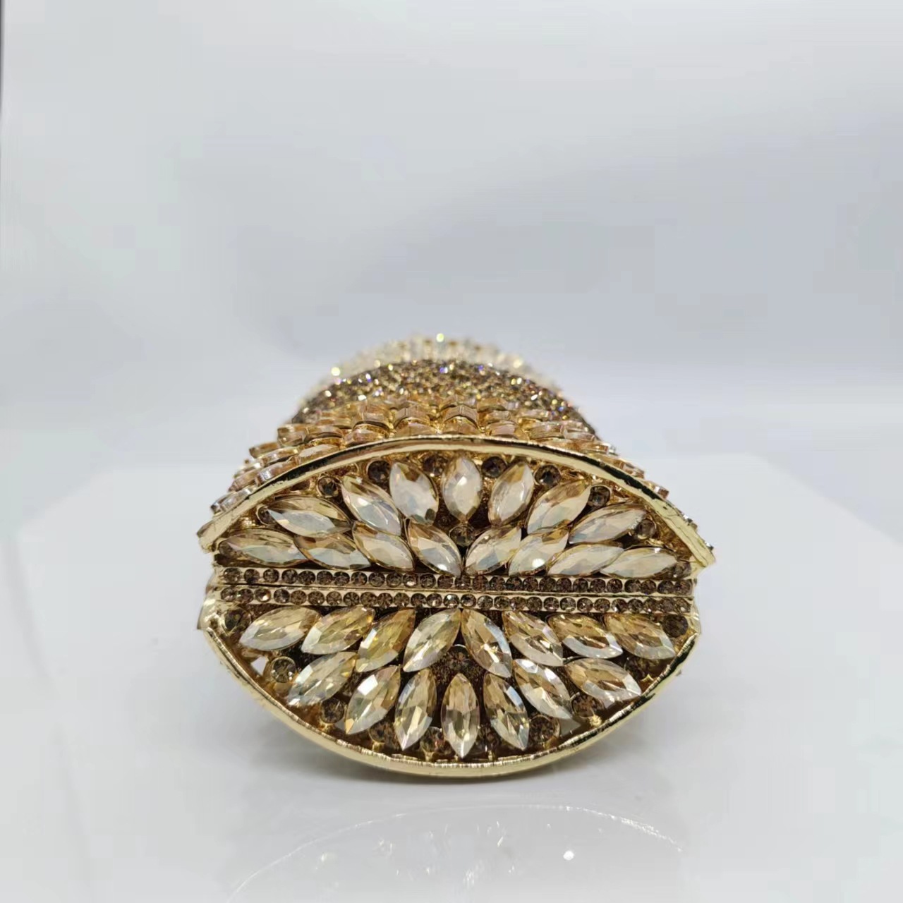 Túi clutch nữ dạ hội đính kim cương giả kim loại rỗng pha lê sang trọng — Đế Vàng Kim Cương, Nền vàng kim cương trắng, Màu tím, Màu bạc chi tiết 12