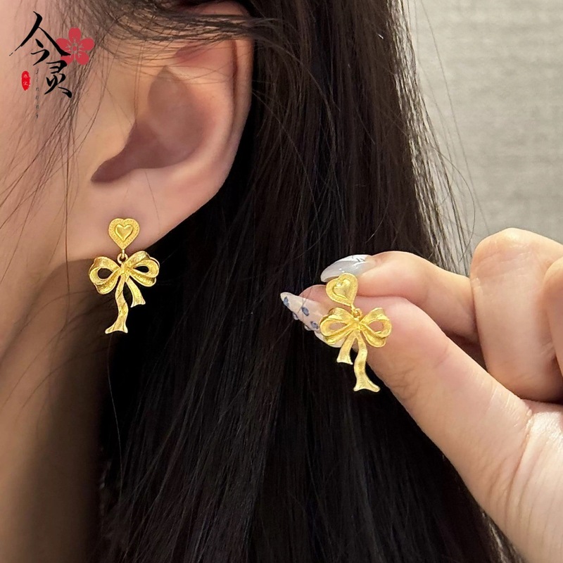 金色爱心缎带蝴蝶结耳钉女复古港风气质高级感耳环独特设计感耳饰|undefined