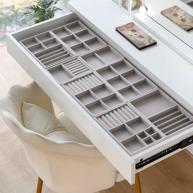 Storage system, ring, necklace, accessory, storage box