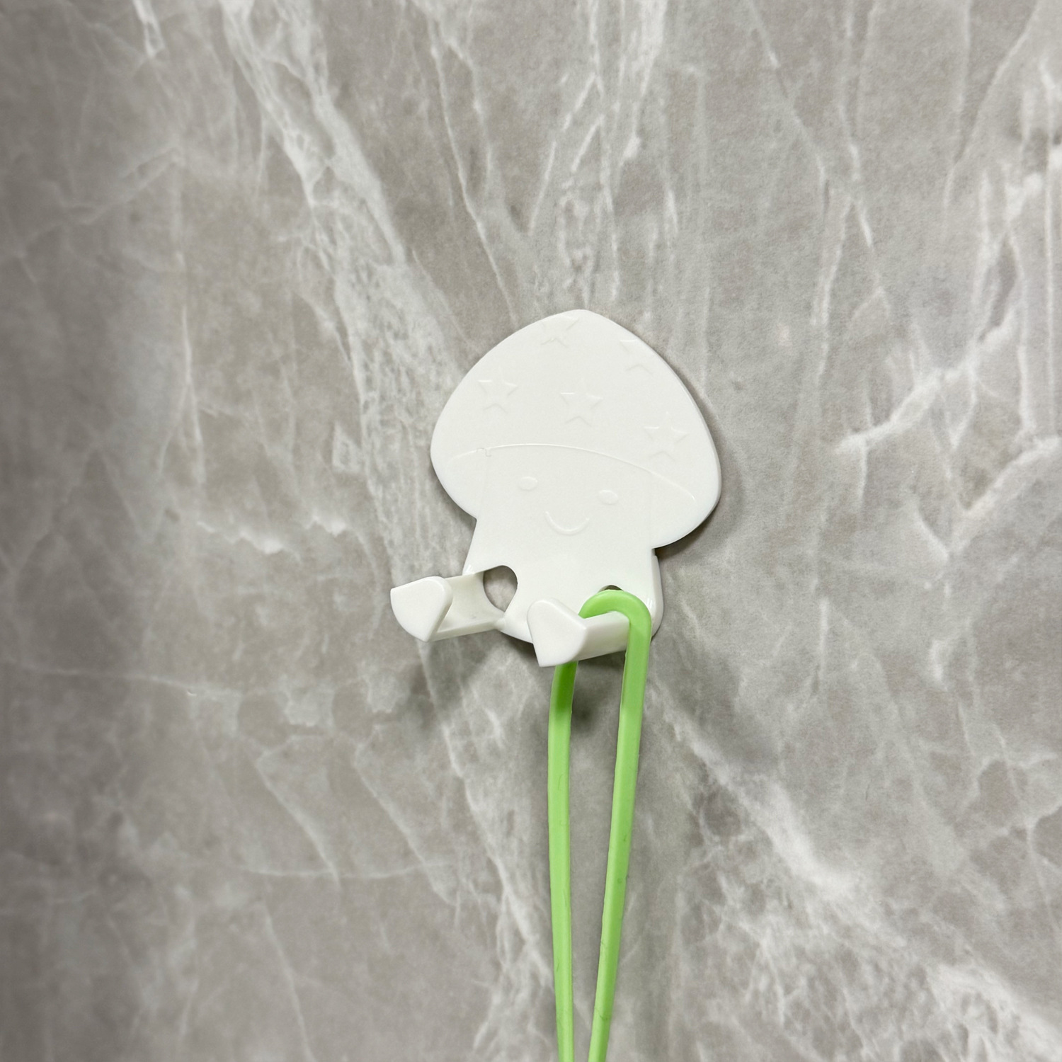 Plug Hook-White Mushroom