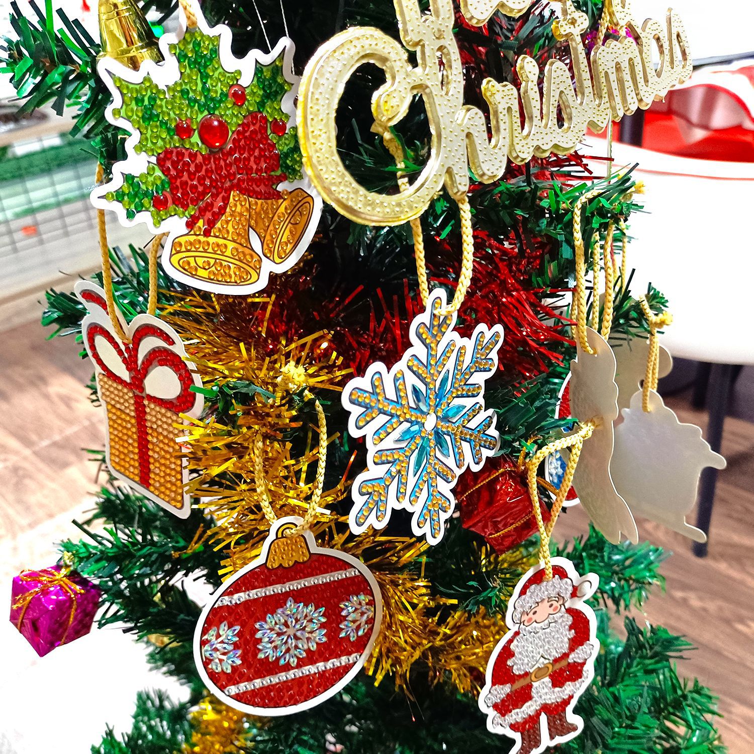 Accesorios para pintura de diamantes, adornos colgantes DIY, decoraciones navideñas, pegatinas decorativas de papel con diamantes de imitación 5D, se pueden distribuir.