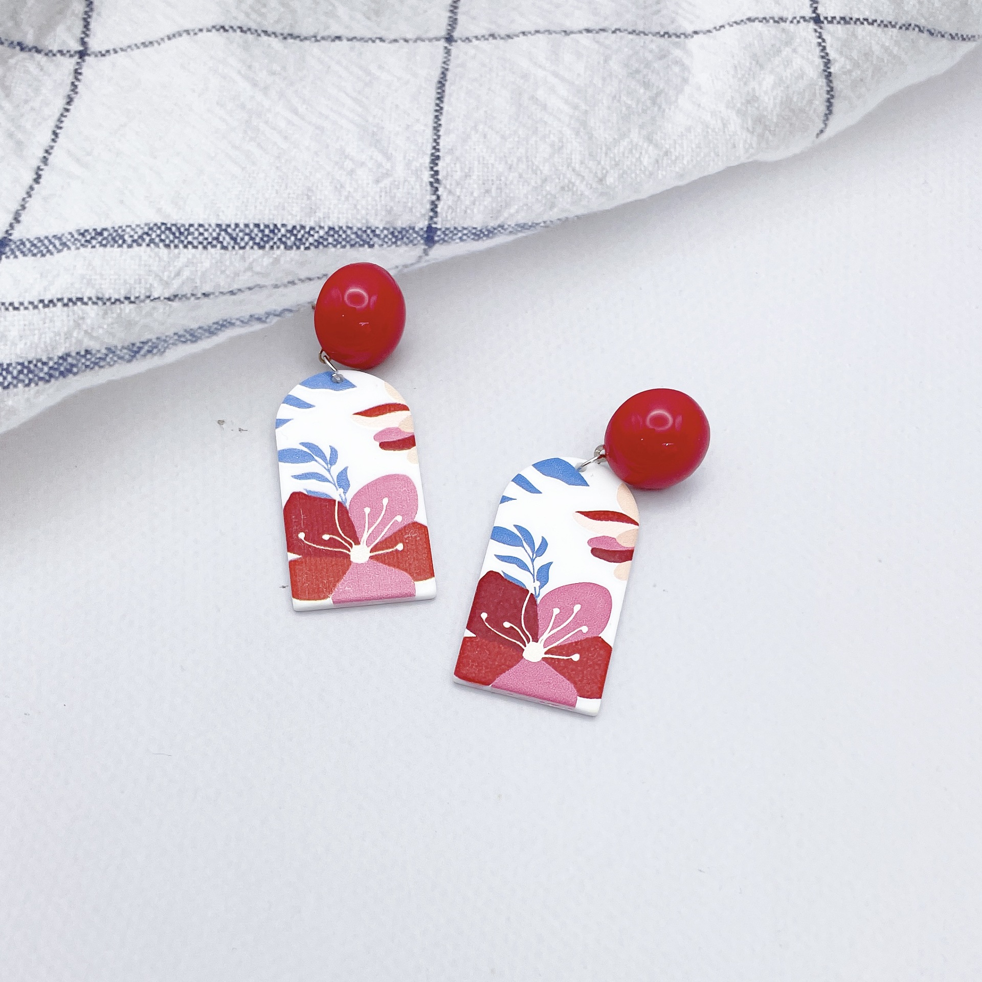 6cd83bfe89867a1b8422d5c7b1c252