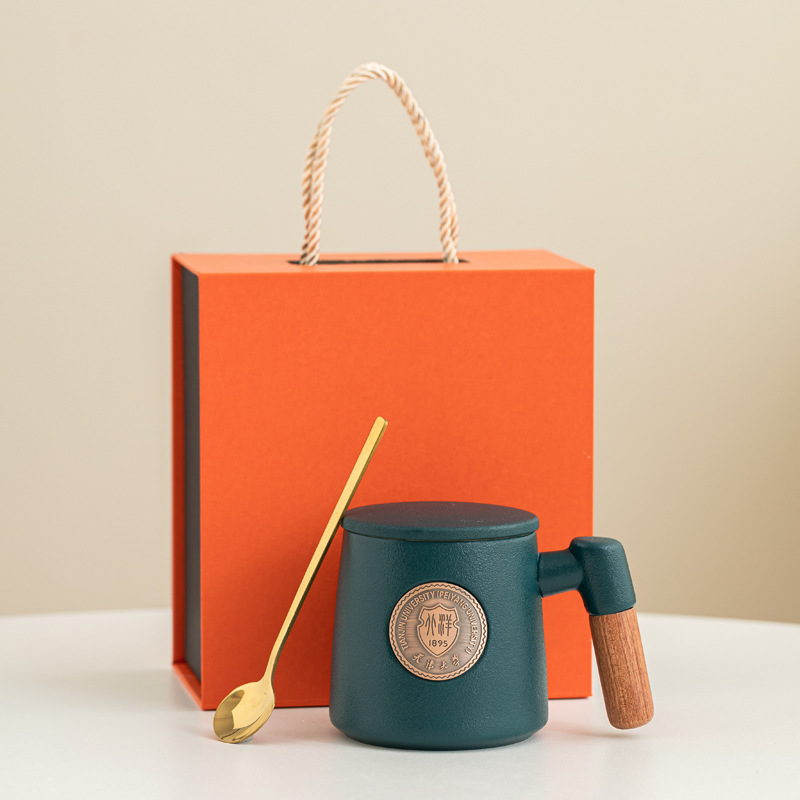 Festival del Medio Otoño regalo de mano mano mano mano de bronce con filtro ins Wenchuang pequeña taza fresca regalo de apertura escolar al por mayor