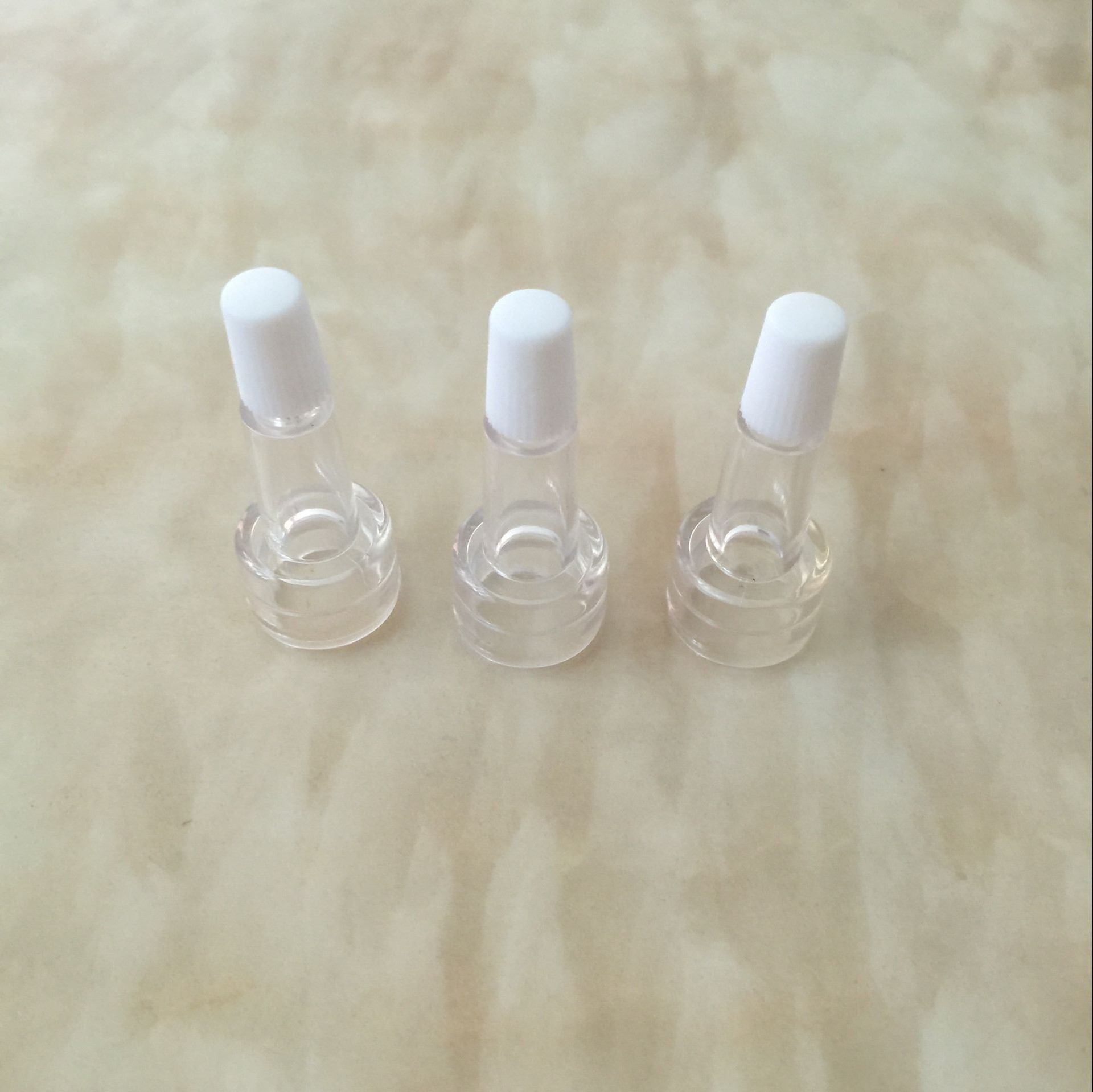 13mmPVC喇叭头 滴头 高透原液尖盖 专用化妆品软管喇叭头