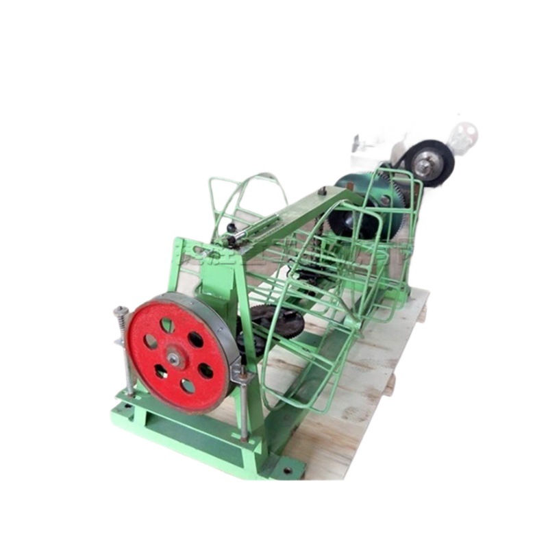 Máquina de red de púas de doble hebra para protección de fábrica equipo de producción de alambre de hierro galvanizado máquina de red de acero de púas pequeña