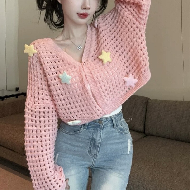 Gentle and Sweet Age-reducing Hollow Cardigan Jacket Women's Spring and Autumn Knitted Top Three-dimensional Stars Short Sunscreen Blouse Gentle and Sweet Age-reducing Hollow Cardigan Jacket Women's Spring and Autumn Knitted Top Three-dimensional Stars Short Sunscreen Blouse