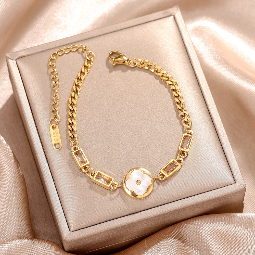 Ventas transfronterizas calientes nuevas pulseras de acero de titanio personalidad femenina de alto nivel diseño ligero de lujo moda temperamento versátil joyería de acero de titanio image 31