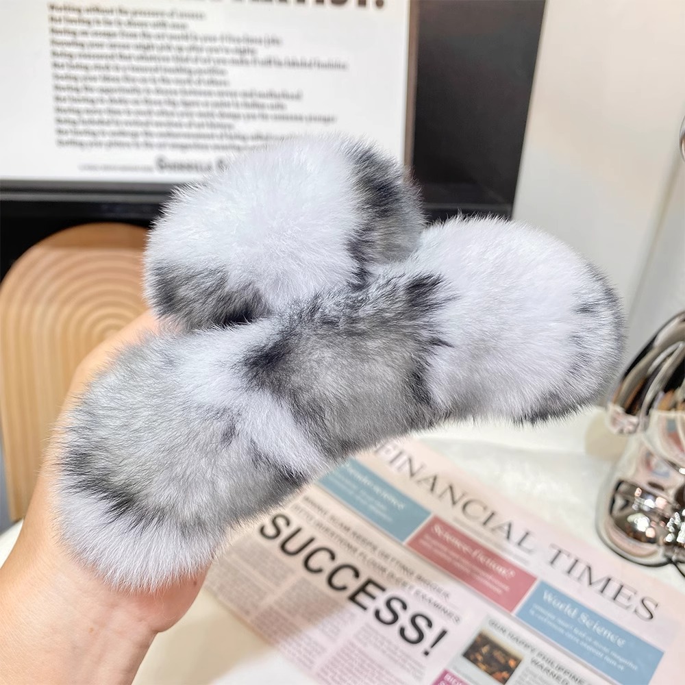 White and gray leopard print oversized-15cm