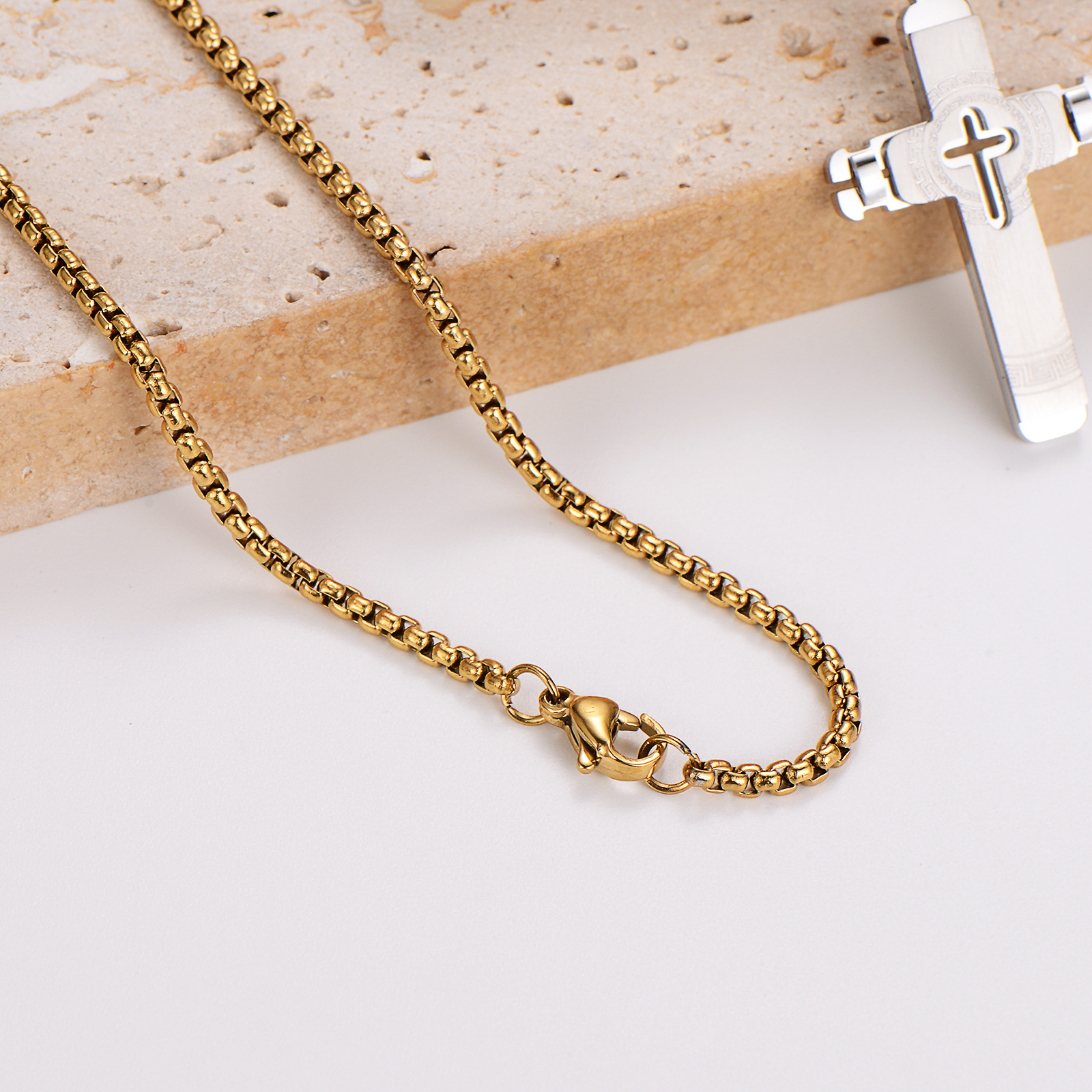 AMLins Stainless Steel Necklace Hollow Simple Engraved Pendant_voghion.com