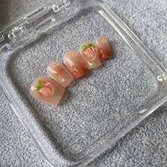 純手工穿戴甲漸變屁桃泡泡珠短甲美甲貼片光療甲可拆卸