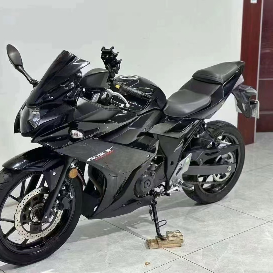 【Source Manufacturer】Complete procedures, classic Suzuki Gsx250R, also known as Suzuki Little R