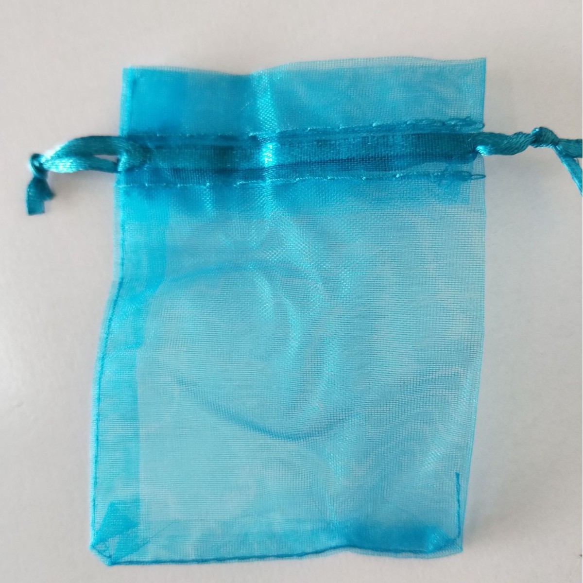 Bolsas de hilo transparentes multicolores personalizadas bolsas de hilo de prueba bolsas de embalaje de dulces redondas bolsas de regalo de boda festiva fábrica