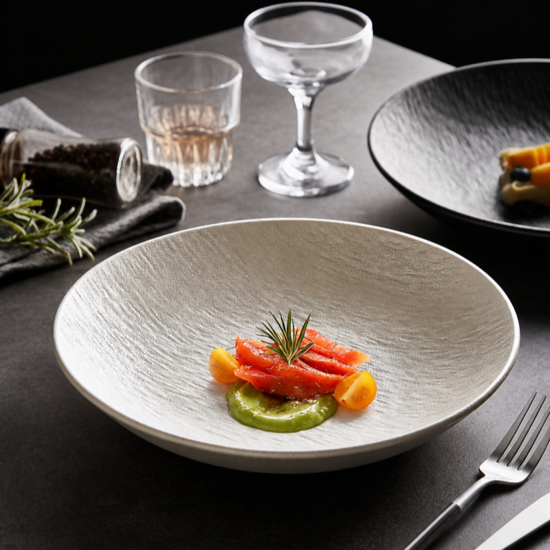 High-End White Plates for Home Use, 2026 New Japanese-Style Underglaze Color Bowls and Dishes, Black Attractive Dinner Plates