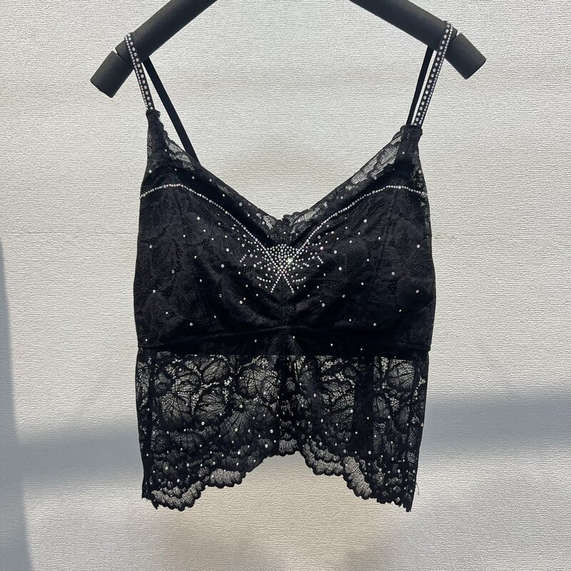 New High-End Lace Camisole with V-Neck, Rhinestone Design, Fur Lining, Built-In Bra Pads, Socialite-Style Top New High-End Lace Camisole with V-Neck, Rhinestone Design, Fur Lining, Built-In Bra Pads, Socialite-Style Top