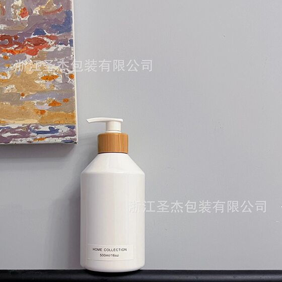 Bamboo and Wood Vintage Pure White Simple Inclined Shoulder 28 Teeth 500ml Wash and Protect Plastic Bottle Press Lotion Bottle Shower Gel