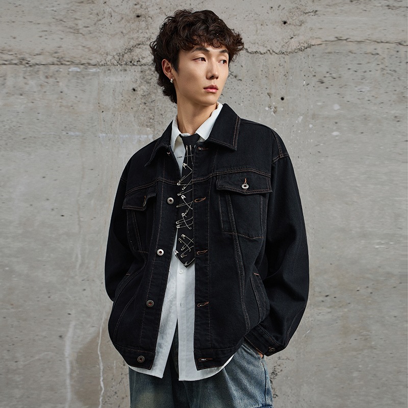 American high street black denim jacket for men and women, trendy fashion casual top, loose-fitting casual denim jacket for men