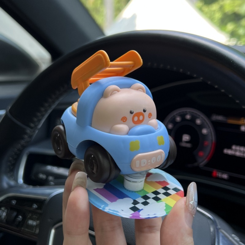 エンジニアリング車両の車の装飾品、車内のクリエイティブな車の漫画のセンターコンソール、車内の減圧と癒しの製品、車のドリフト|undefined