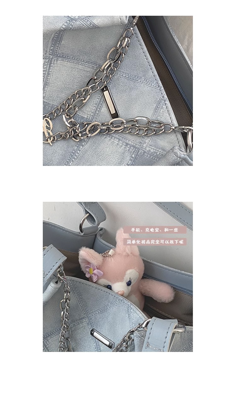 Diamond-shaped commuter bag for women 2023, a trendy and retro diamond-shaped tote bag, a large-capacity single-shoulder bag for students' classes Application Scenario