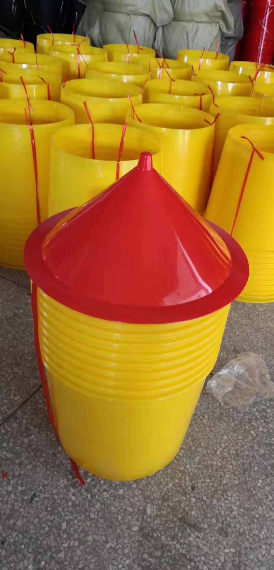 Las aves de corral espesaron el cubo material grande 20KG con la cubierta 40kg de la malla con el sombrero grande a prueba de lluvia de la cubierta de la malla