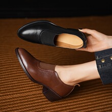 2024���¿���Ƥ�͹��L��ɫСƤЬһ�_��ͨ�ڴָ���چ�ЬŮ40��a