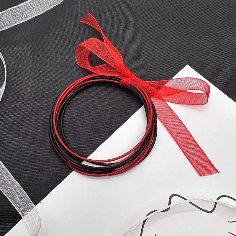 Basic Classic Style Circle Carbon Steel Metal Wholesale Bangle display picture 7