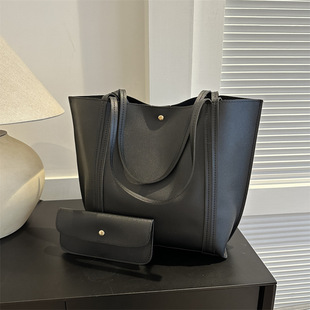Large Capacity simple fashion new tote bag 2023 fashion handbag shoulder retro portable women's bag