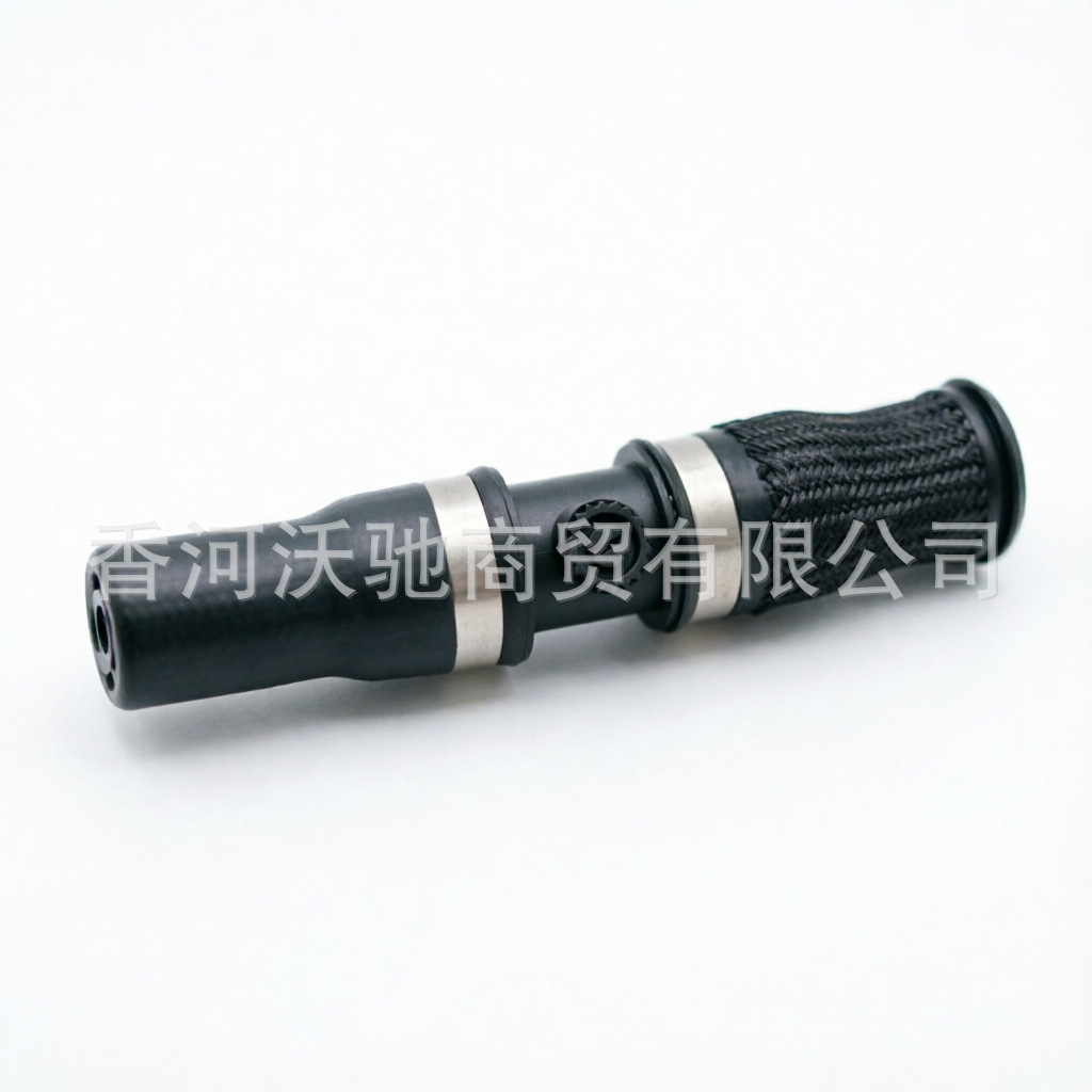LR032347/LR094509 is suitable for the upper water cooling hose of Land Rover Evoque and Freelander 2
