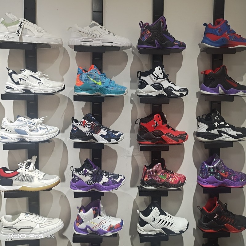 【熱い販売】ブランド雑貨紳士靴、スポーツシューズ、卸売婦人靴、生放送靴、露店、外国貿易靴の供給|undefined