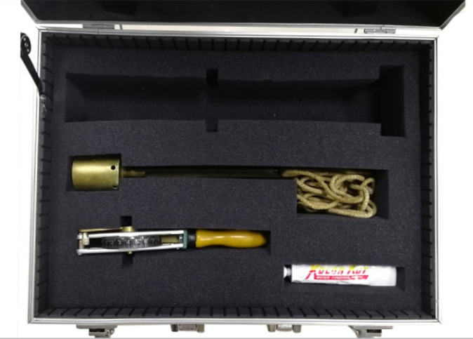 厂家供应黑色中高密度成型异形缓冲快递包装海绵/高密度黑色包装