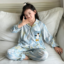 Ůͯ�L���_��˯���д�Ů�����޼Ҿӷ����＾�������e���I���b���l