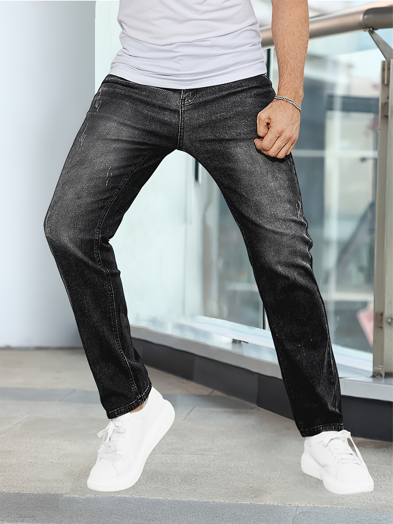Men's Slim Fit Stretch Denim Jeans In Black For Everyday Wear_voghion.com