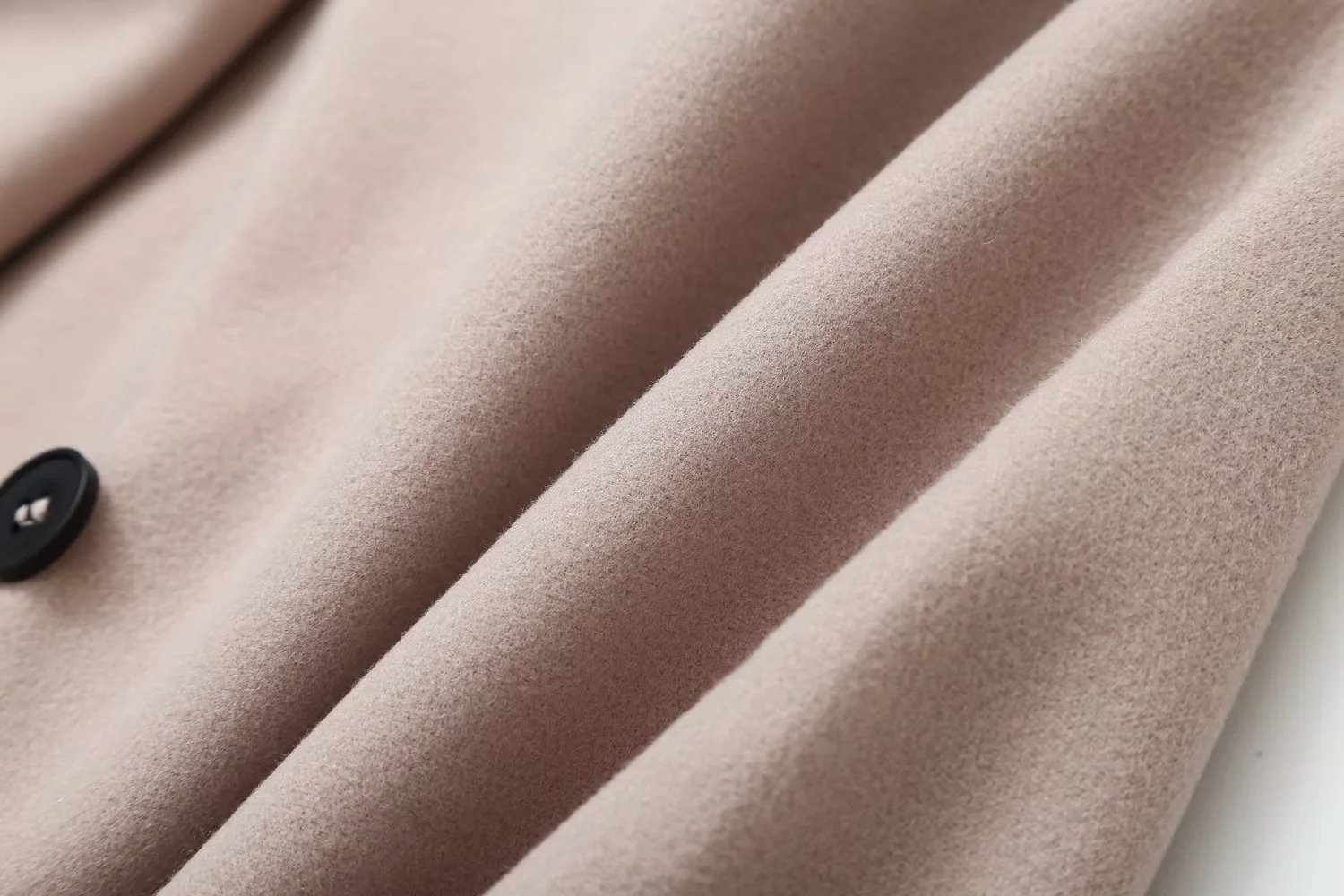 568g Weight Coat, Woolen Coat Outerwear Type Long Sleeve Sleeve Length Double Breasted Placket Type woolen Fabric Type Long Top Length Daily Occasion Standing Collar Neckline Loose Fit Type Solid Color Pattern Winter, Autumn Season Women's Gender Elegant, British Style Style Women's Elegant British Style Solid Color Double Breasted Coat Woolen Coat 18