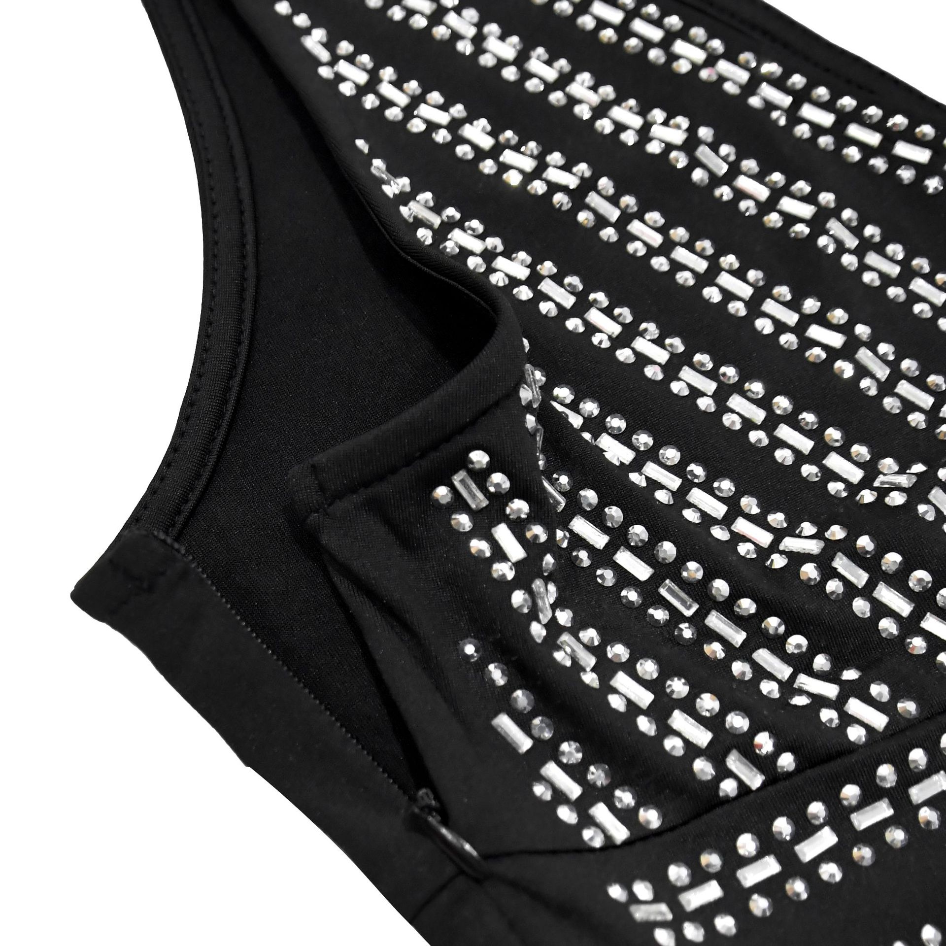 Women Wear Sleeveless Rhinestone Dress Maxi Dress