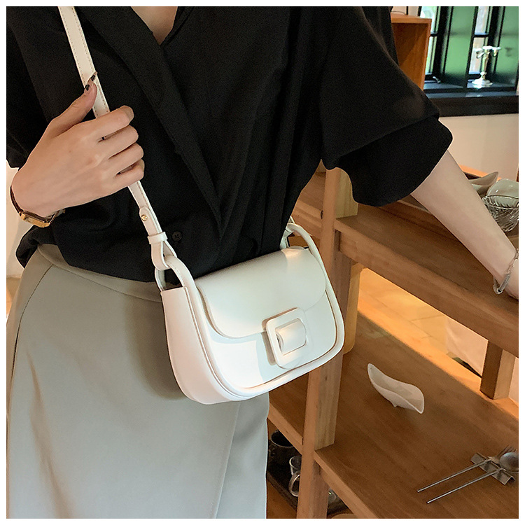 Tämän vuoden suosittu naisten laukku, uusi 2023 huippuluokan yksivärinen tekstuurinen niche-olkalaukku, all-match-lähettilaukku, pieni neliönmuotoinen laukku_voghion.com