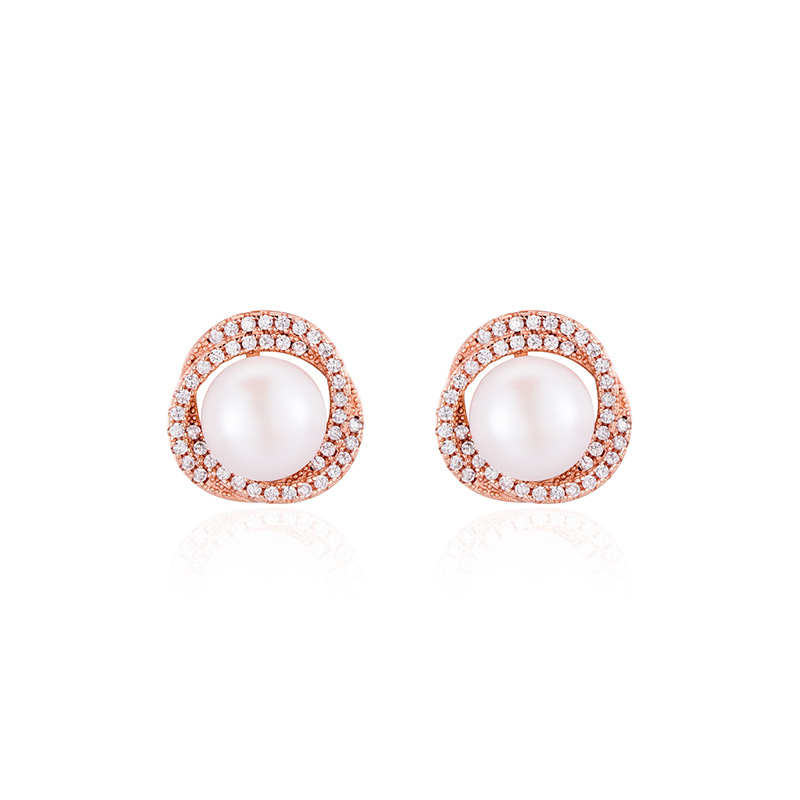 S925 plata esterlina perla de agua dulce pendientes para las mujeres verano luz lujo nicho diseño alto sentido 2023 nuevos pendientes