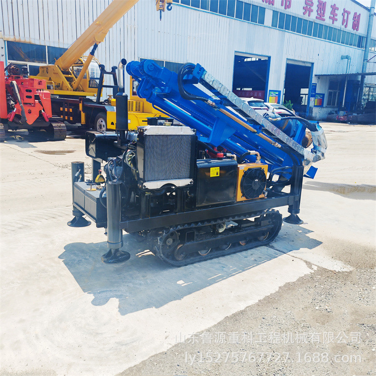 内伸缩桩架小型光伏钻孔机 山区拧地钉打桩机 四条支腿钻机