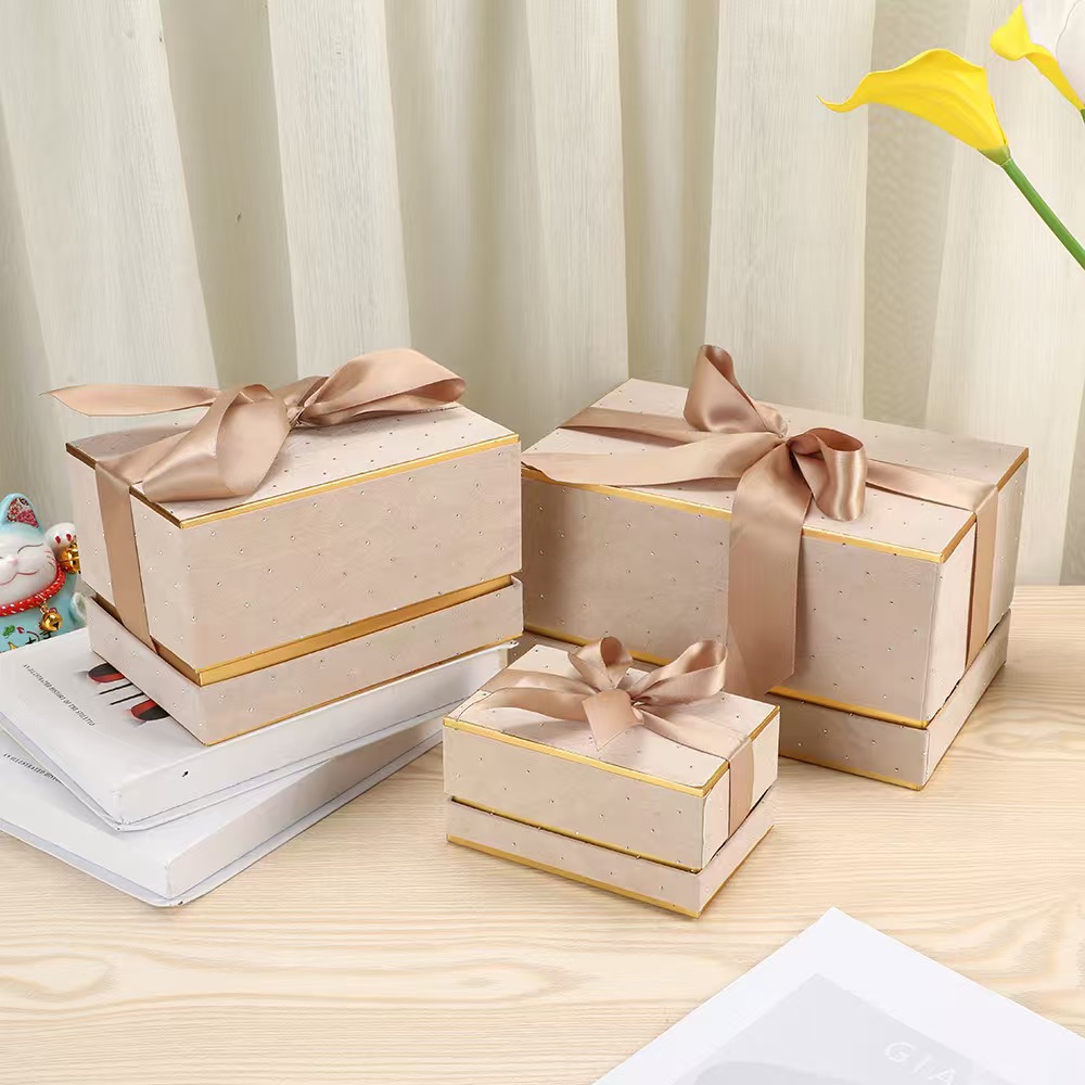 欧式满天星伴手礼礼物盒婚庆结婚喜糖盒伴娘伴郎礼品盒生日礼物盒