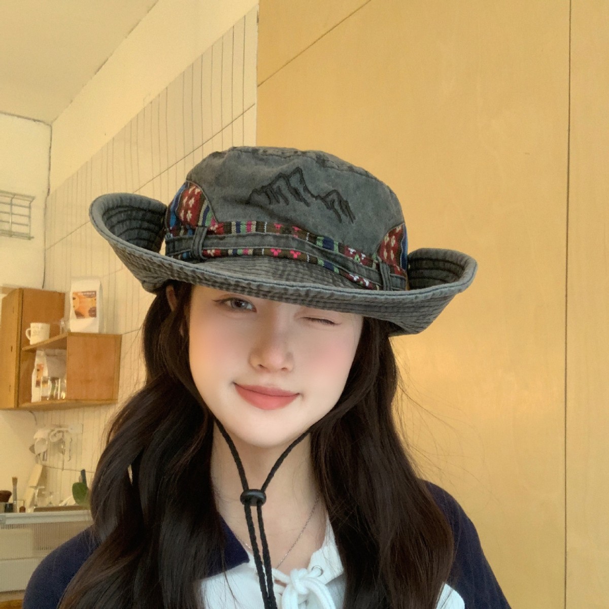 carousel-thumb-1