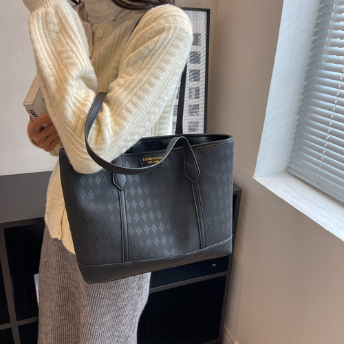 Large-capacity bag women's new fashionable shoulder bag autumn versatile work commuting women's bag tote bag