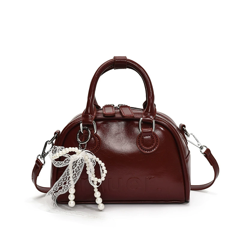 Fashionable universal handheld spring underarm bag, shoulder bag, trend of season, high-quality style