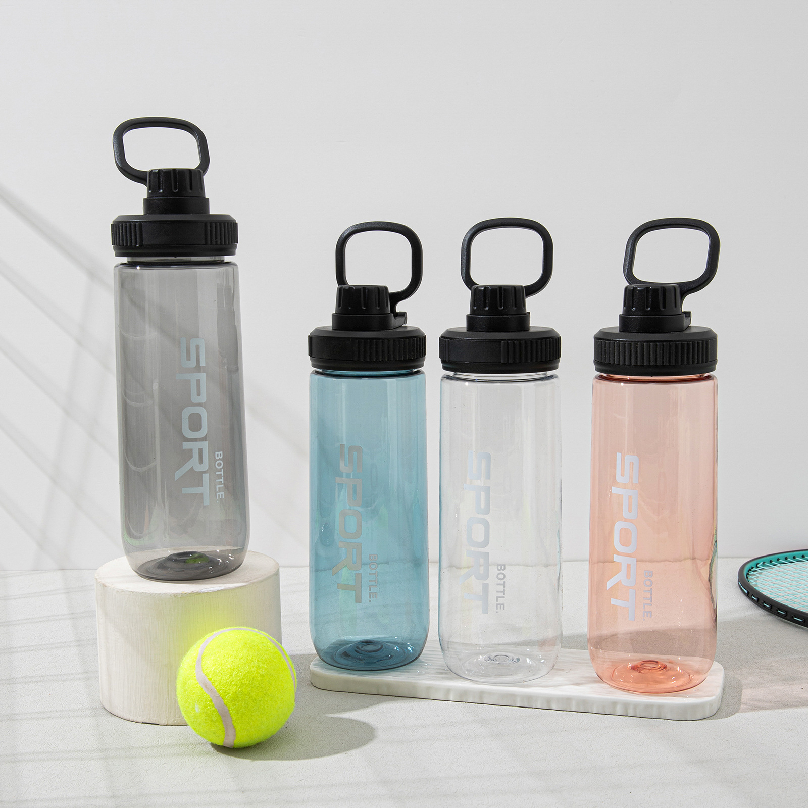 Nueva taza de agua deportiva, taza de plástico espacial de gran capacidad al aire libre a prueba de caídas, estudiantes masculinos y femeninos, botella de agua portátil de fitness de verano