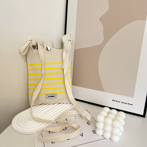 Japanese and Korean new fresh striped phone bag crossbody bag unique design trendy versatile portable crossbody bag with coin purse