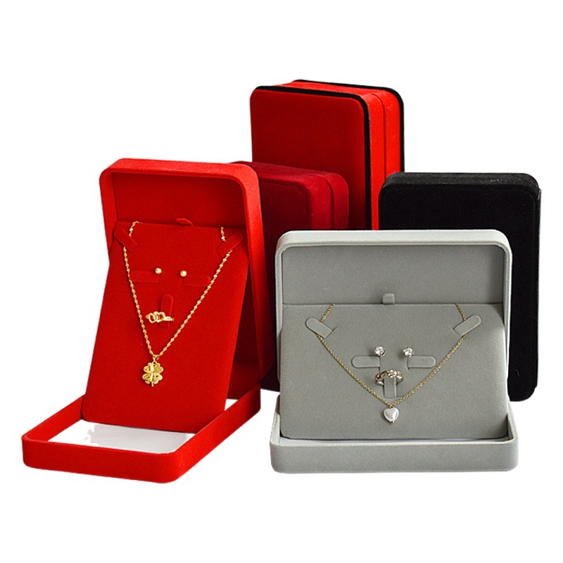 卸売りのフランネルのアクセサリーのセットの箱の指輪のネックレスのピアスのプレゼントの箱のアクセサリーの3つのセットの収納箱の工場は卸売りします。