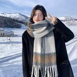 新款厂家批发羊毛复古围巾女加厚保暖围脖流苏时尚披肩百搭氛围感