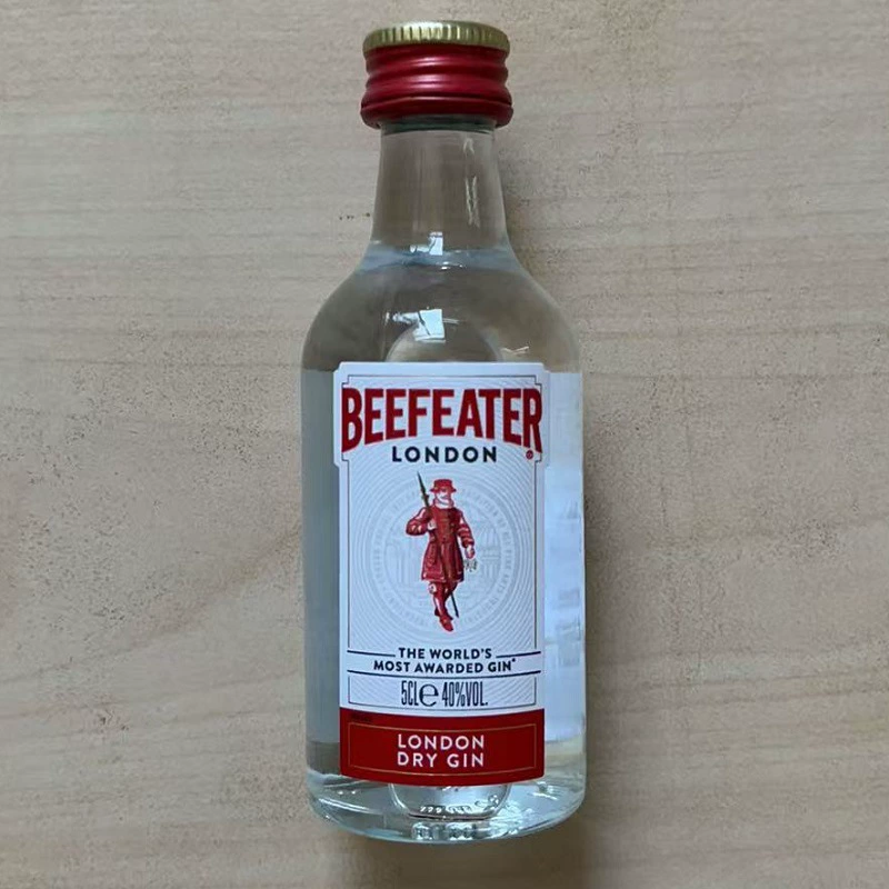 Миниатюрная ликерная наборка — Bacardi, Absolut, Chivas, Jameson и другие, ассорти 50 мл бутылок