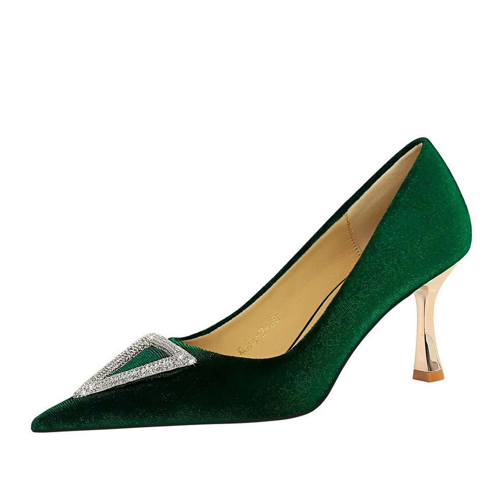 1818-K36 European and American style banquet high heels, thickened suede surface, shallow mouth, pointed triangular metal rhinestone buckle single shoe