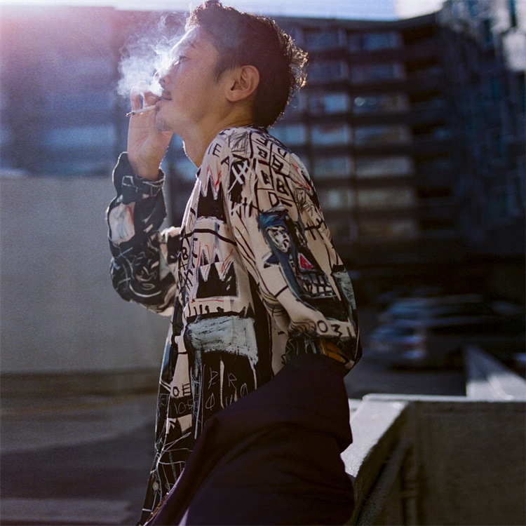 Camicia casual uomo basquiat heaven tokyo a maniche lunghe_voghion.com