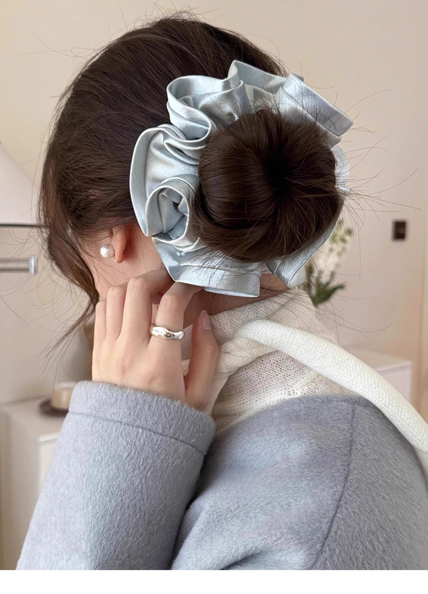 Korean Style Cyber Celebrity Pearlescent Satin Ruffled Large Intestine Hair Ring High-grade Tie Rope Women's Elegant Horseshoe Hair Rope Tie Head Flower
