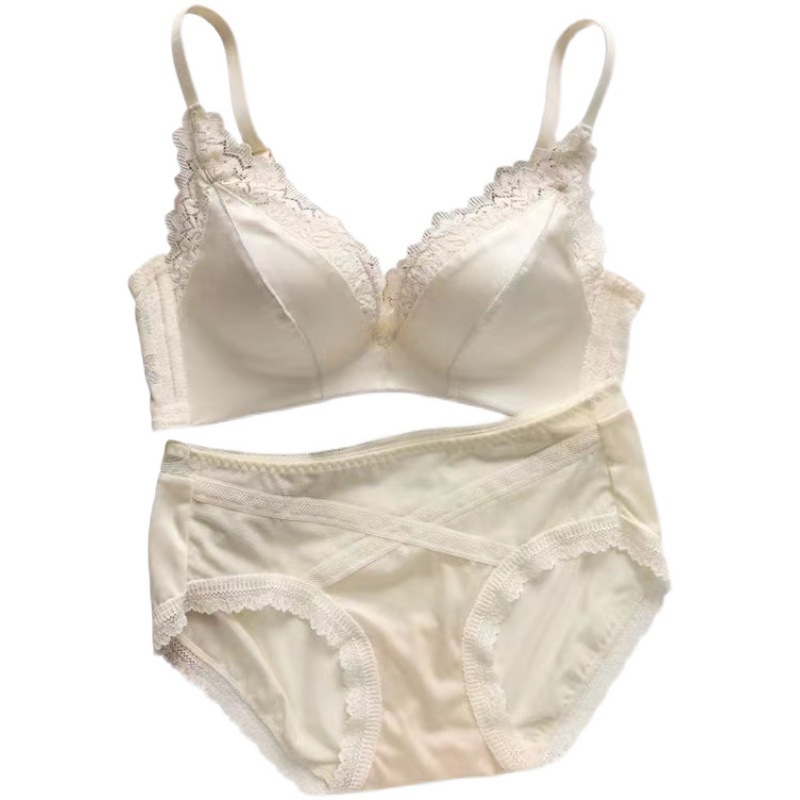 De gama alta caliente 6918 inalámbrico empuja hacia arriba la luz de lujo sexy satén ropa interior de gama alta de las mujeres pequeño pecho traje de sujetador grande